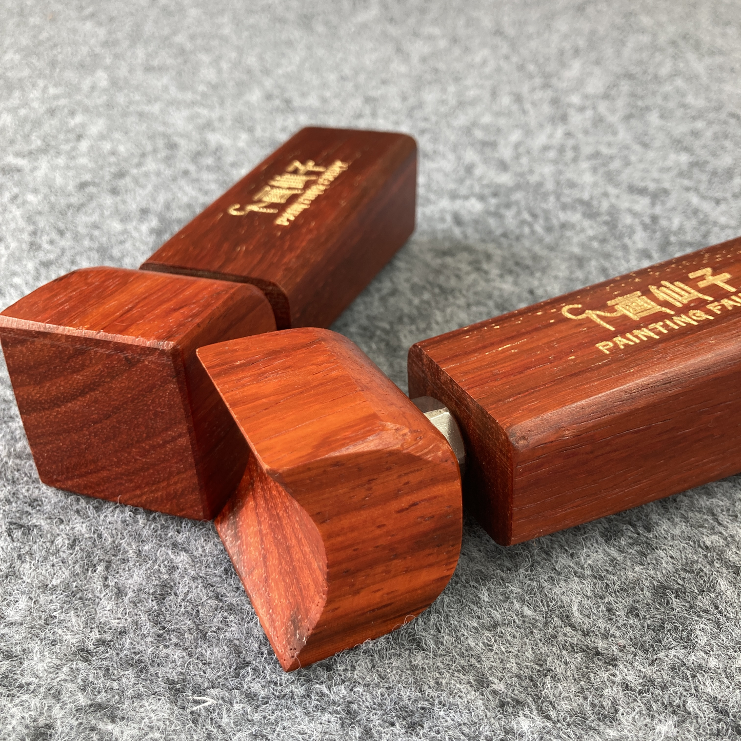 Red Pear Pole Cross Embroidered Embroidered Frame Home Pole Anti Bending Beech Pole