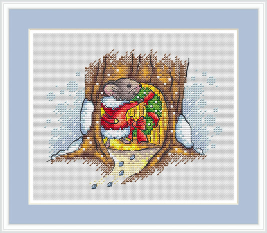 Winter Mouse 1 Cross Stitch Pattern