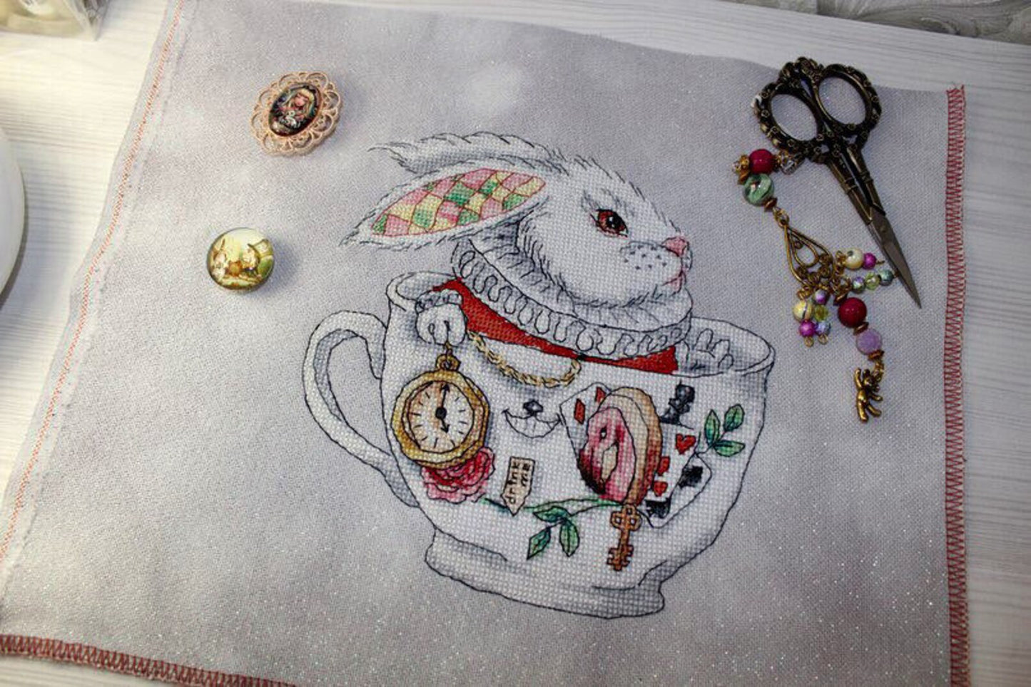 Cross Stitch Pattern White Rabbit (Alice in Wonderland) DMC Embroidery Chart Printable PDF Instant Download