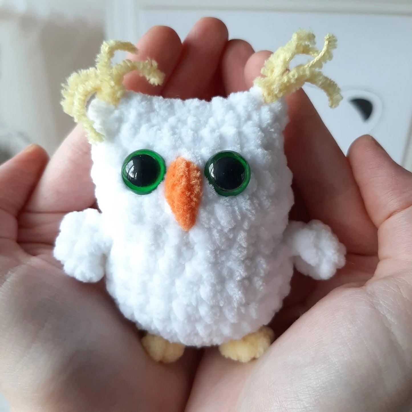 Crochet PATTERN Owl, no sew, Amigurumi tutorial PDF in English, Christmas decor