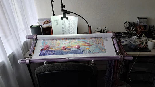 Recommend】[Scroll Frame with Adjustable Width | Extendable Scroll Frame] Adjustable Aluminum Alloy Scroll Frame for Cross Stitch | Extra Thick, Extendable Embroidery Frame with Adjustable Width and Length