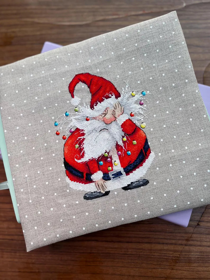 Cute Santa Cross Stitch Pattern | Cozy Christmas Decor | Beginner Cross Stitch | Modern Holiday Embroidery | Holiday Stitch | Santa Decor